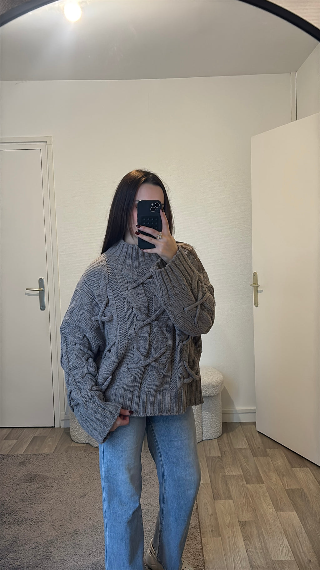 Pull en crochet taupe