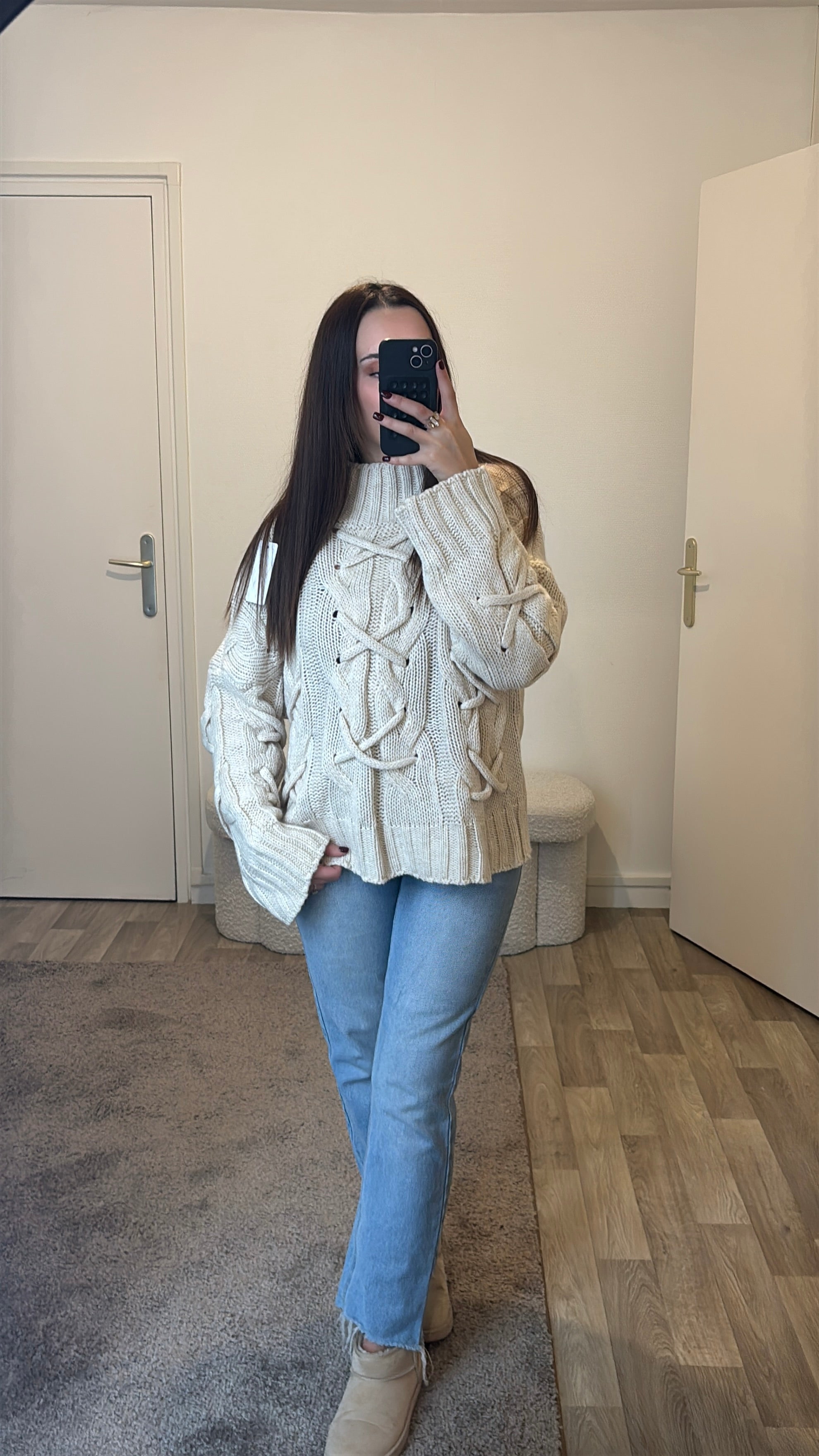 Pull en crochet beige